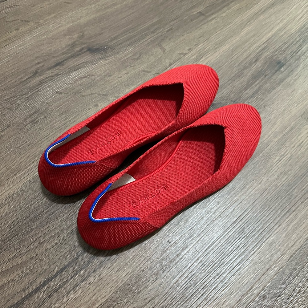 Rothys The Flat Bright Red Classic Round Toe Ballet Flat